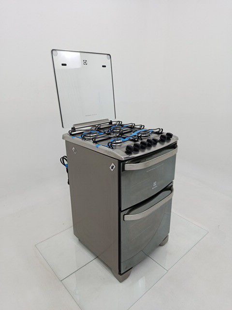 FOGAO ELECTROLUX 56DXQ  4 BOCAS COM FORNO DUP