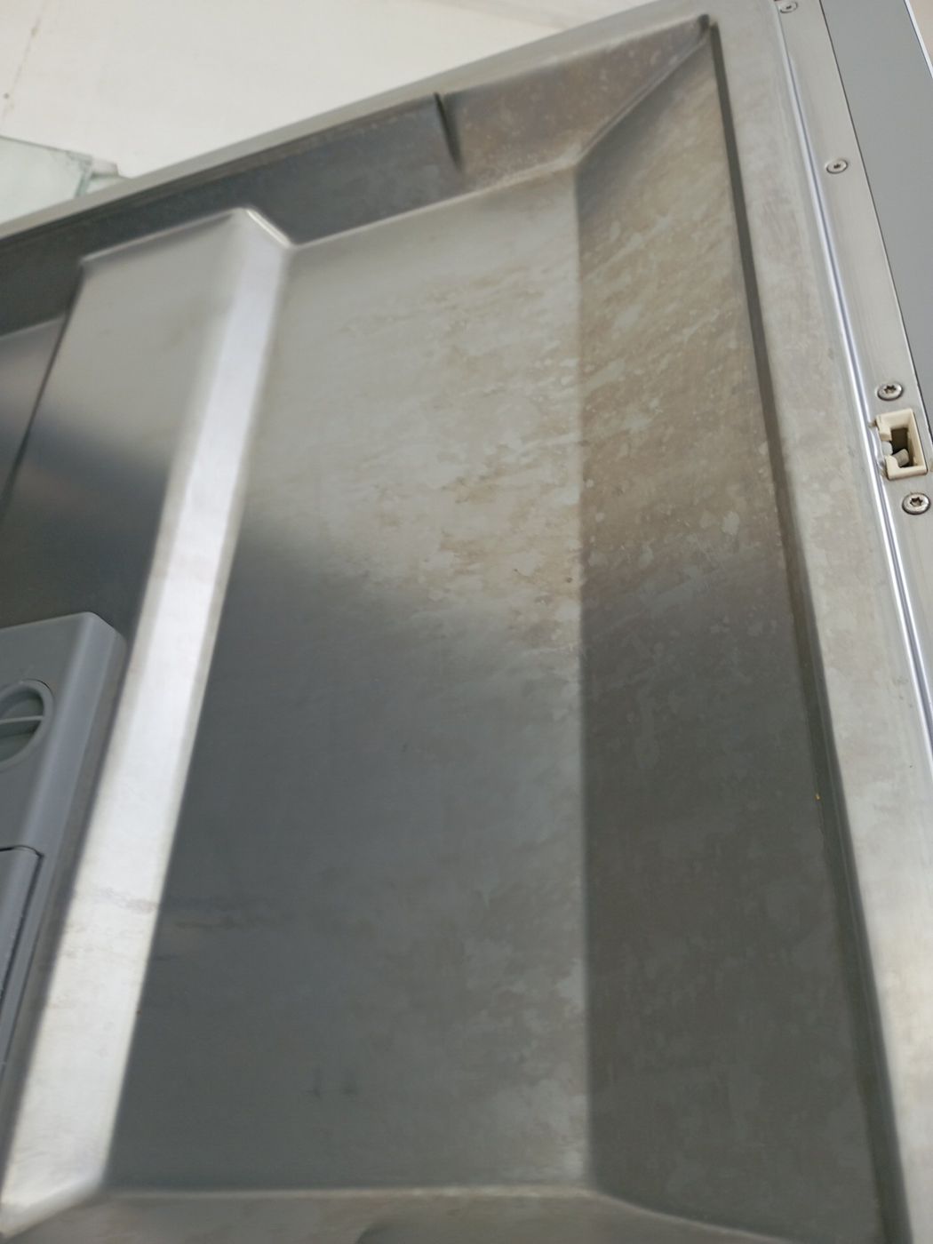 LAVA LOUCAS ELECTROLUX LL14B - Lava Louça Ele