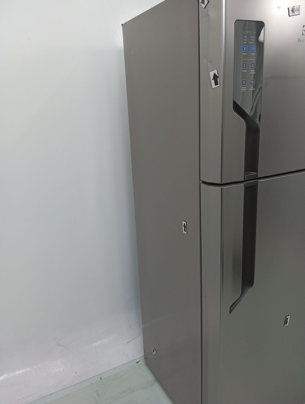 GELADEIRA ELECTROLUX IT56S - Refrigerador Ele