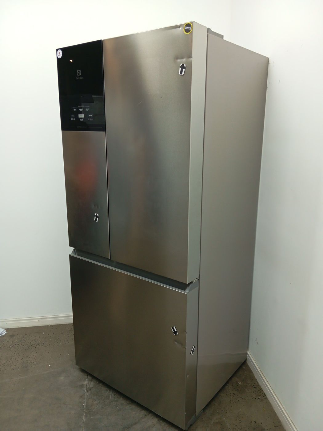 REFRIGERADOR ELECTROLUX IM8S FROST FREE INVER