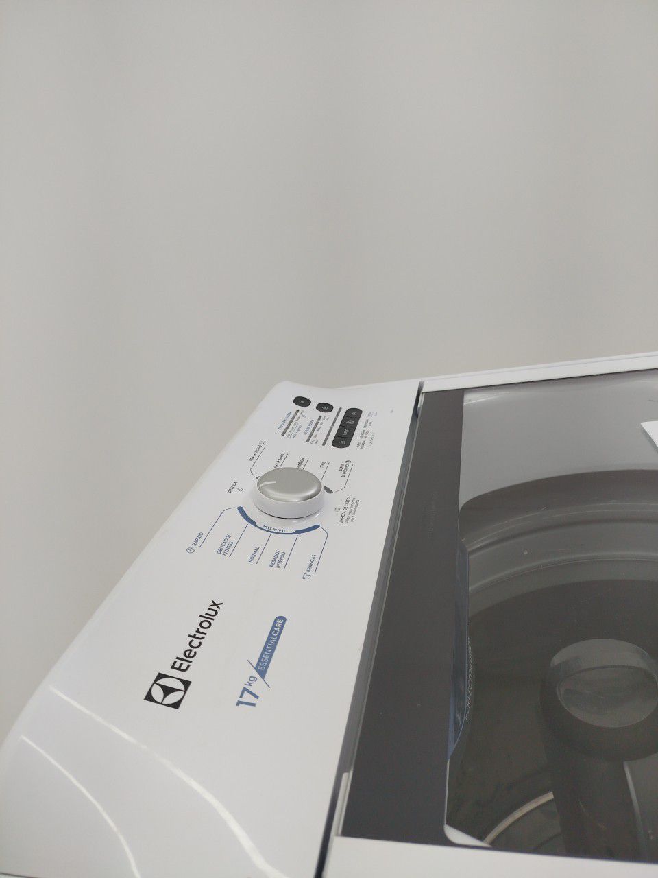 LAVADORA ELECTROLUX LED17 ROUPAS TOP LOAD 17K