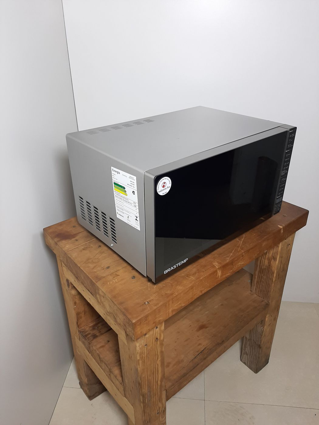 MICRO-ONDAS BRASTEMP FUNÇÃO GRILL 45 L - PRET