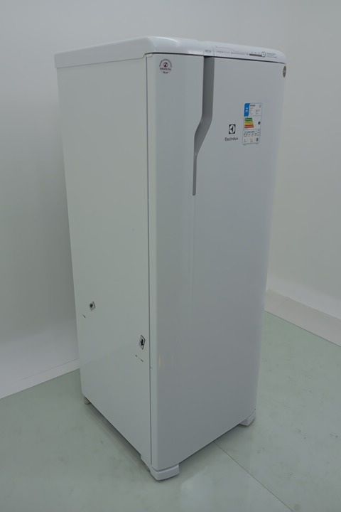 REFRIGERADOR ELECTROLUX RFE39 322l - BRANCO