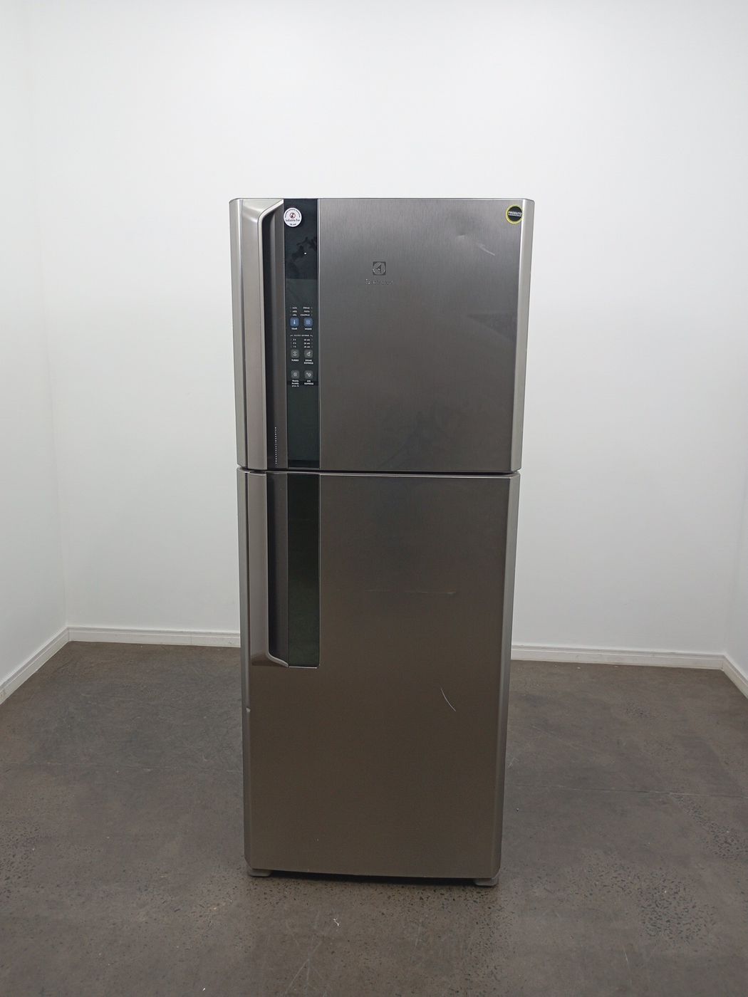 REFRIGERADOR ELECTROLUX IF55S TOP FREEZER INV