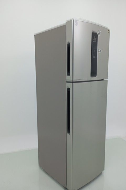 REFRIGERADOR ELECTROLUX IF43S FROST FREE INVE