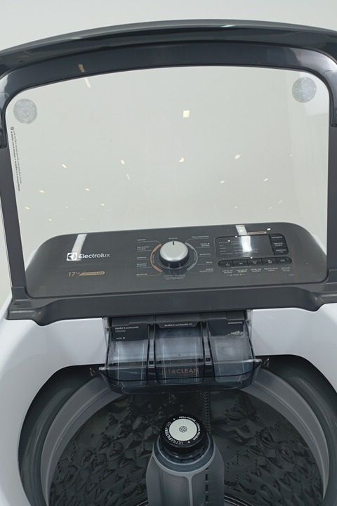 LAVADORA ELECTROLUX LEC17 17KG PREMIUM CARE -