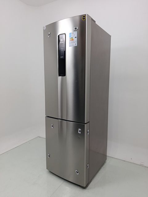 REFRIGERADOR ELECTROLUX DB44S 2 PORTAS FROST 