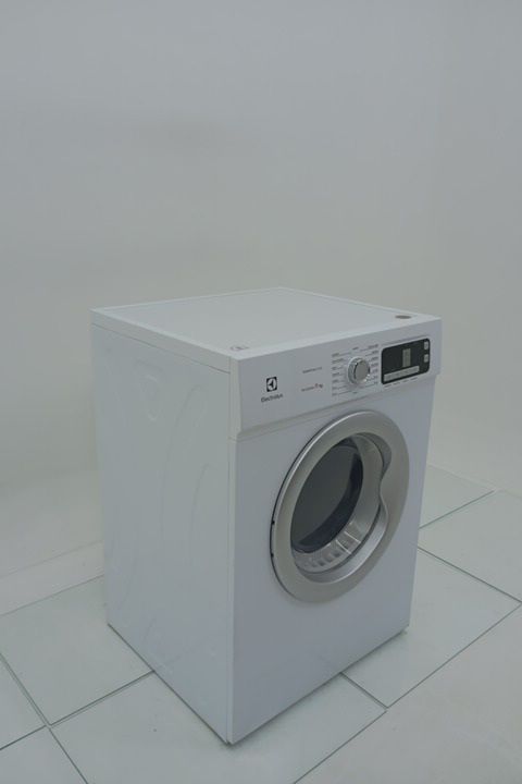SECADORA ELECTROLUX STL11 11KG ESSENTIAL CARE