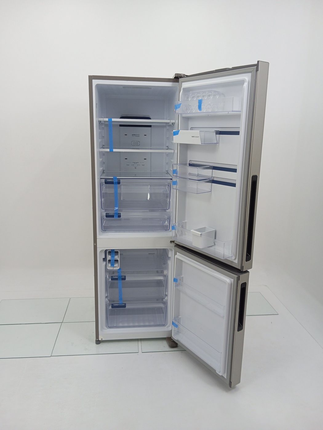 REFRIGERADOR ELECTROLUX IB45S 2 PORTAS INVERS