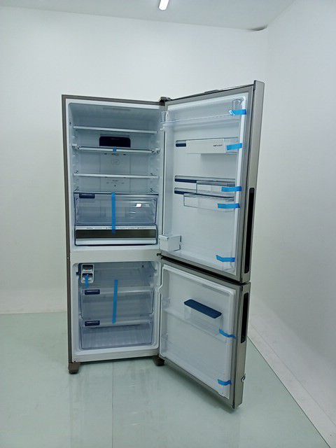 REFRIGERADOR ELECTROLUX IB55S DUAS PORTAS INV