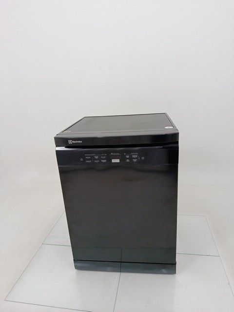 LAVA LOUCAS ELECTROLUX LL14P - Lava Louça Ele