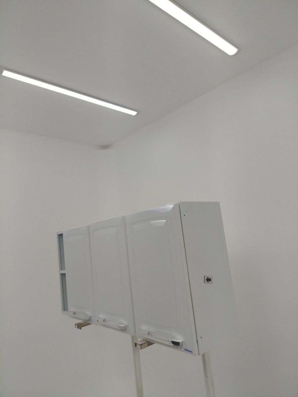 ARMARIO ITATIAIA AÉREO DIAMENTE COM 3 PORTAS 