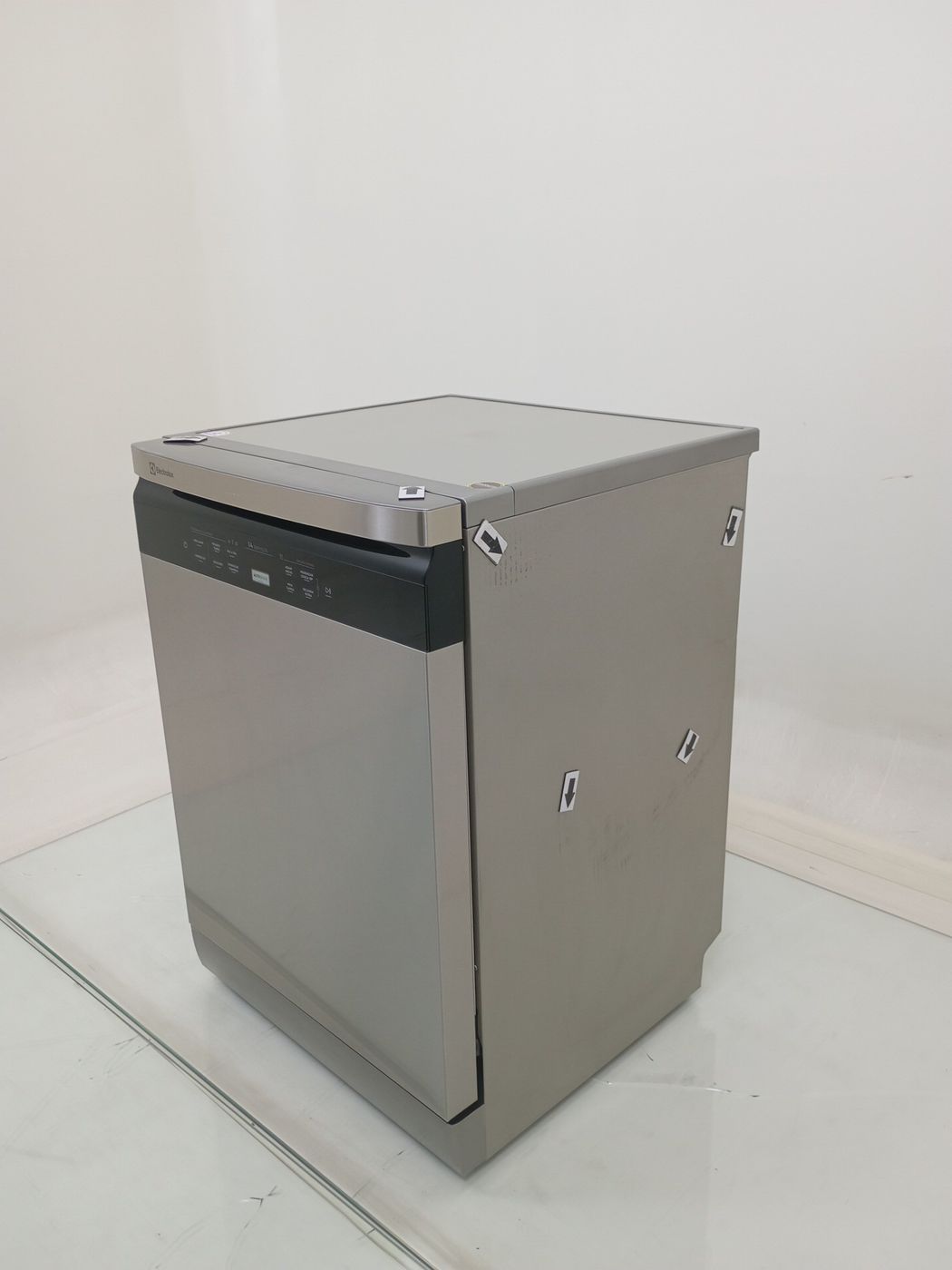 LAVA LOUCAS ELECTROLUX LL14X - Lava Louça Ele