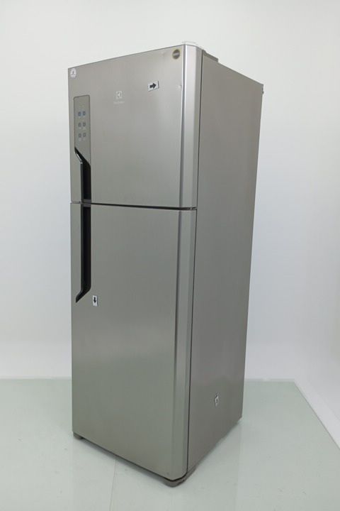 REFRIGERADOR ELECTROLUX TF56S FROST FREE - PL