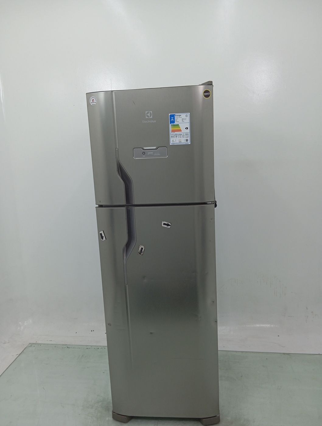 GELADEIRA ELECTROLUX DFX41 FROST FREE 371L DU