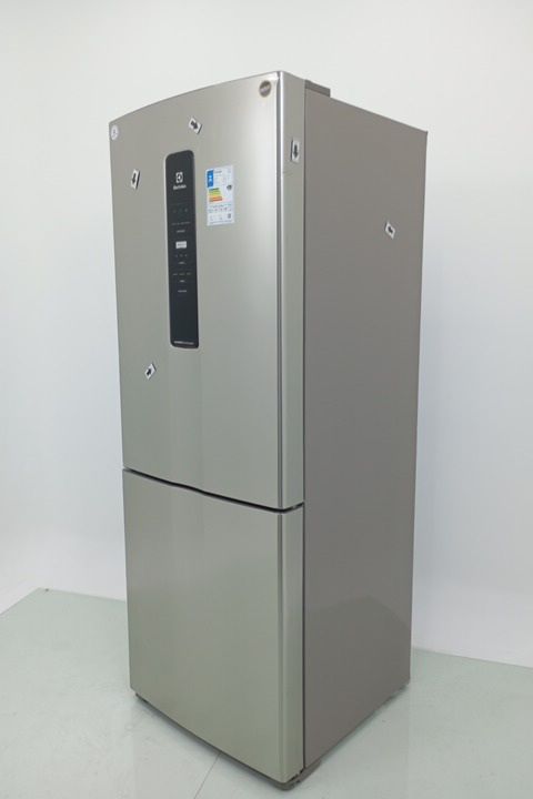 REFRIGERADOR ELECTROLUX IB7S FROST FREE INVER