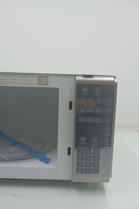 MICRO-ONDAS ELECTROLUX MI41S 31L - PRATA