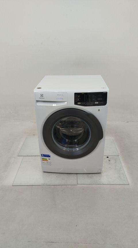 LAVADORA ELECTROLUX LFE11 - Lavadora Electrol