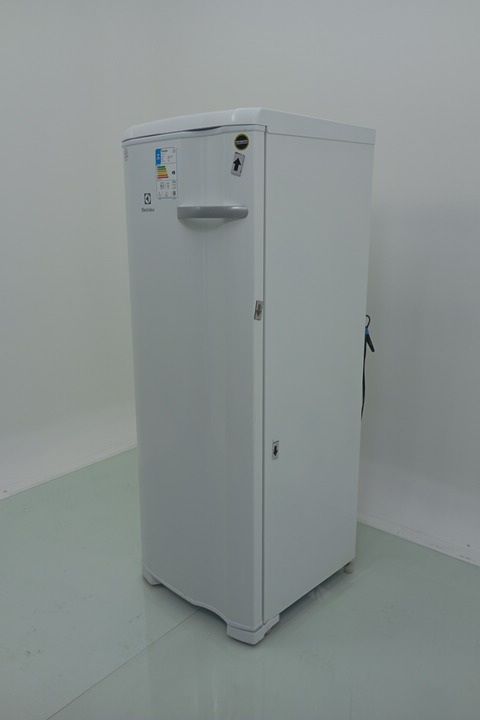 FREEZER ELECTROLUX FE23 VERTICAL CYCLE DEFROS