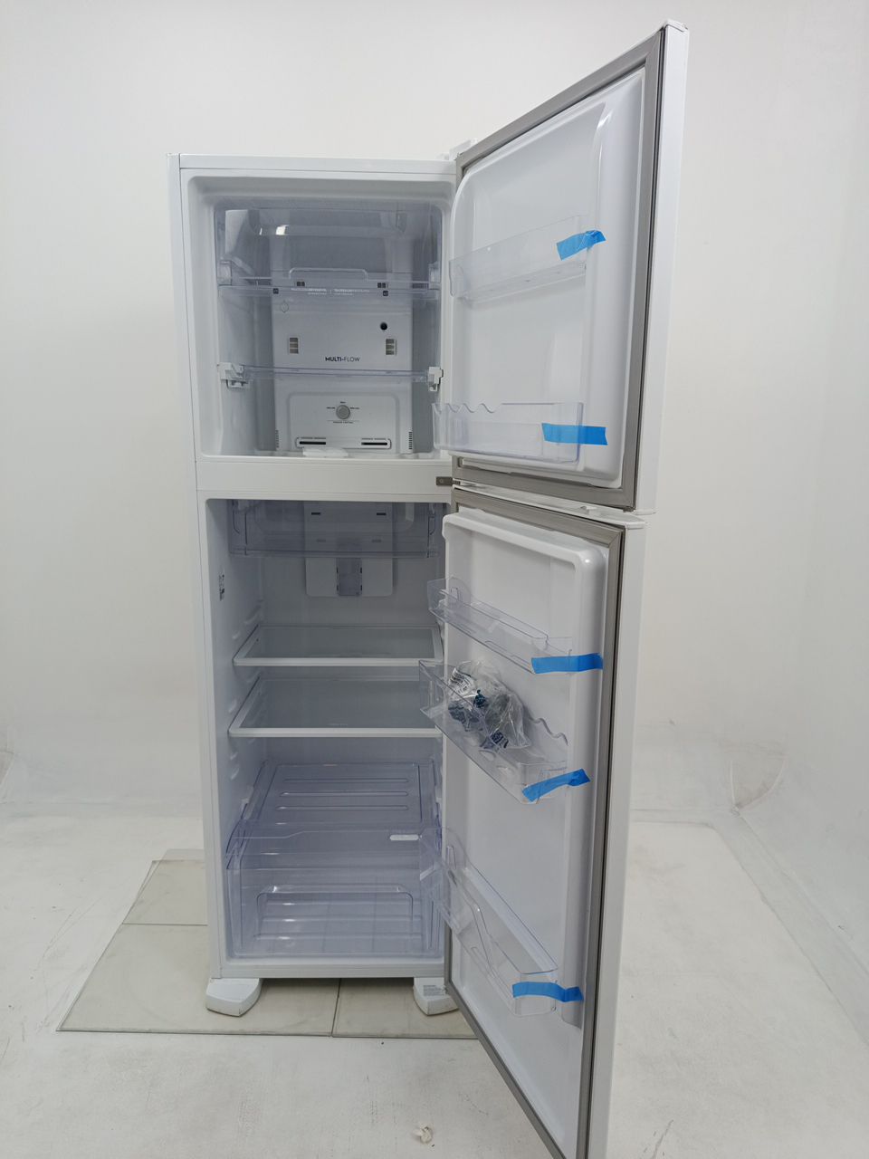 REFRIGERADOR ELECTROLUX DFN44 FROST FREE 400L