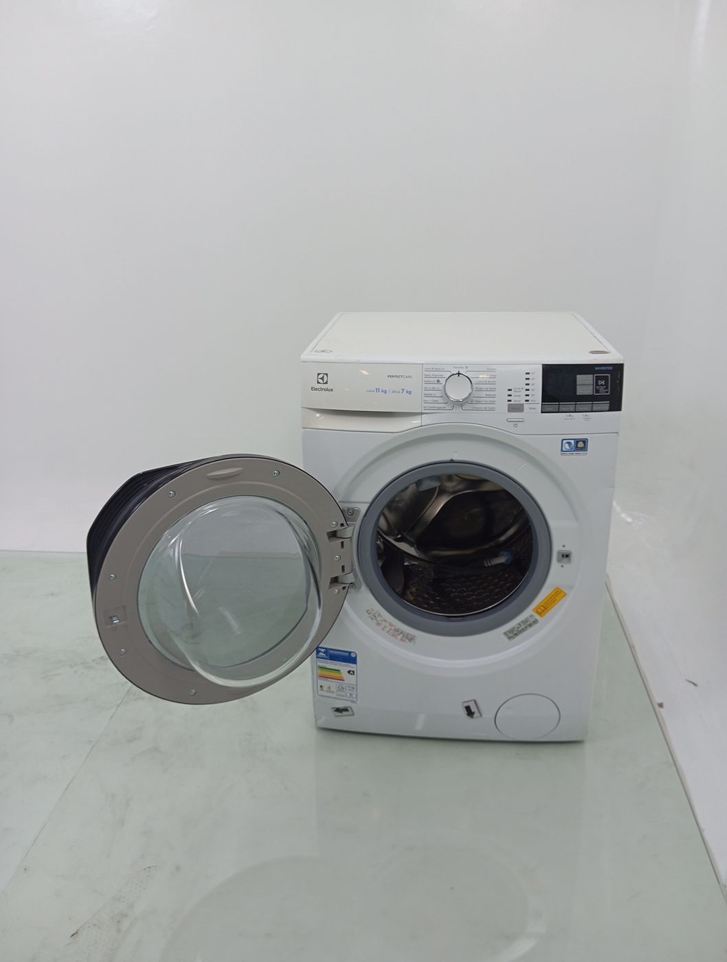 LAVA E SECA ELECTROLUX LSP11 INVERTER 11KG AG