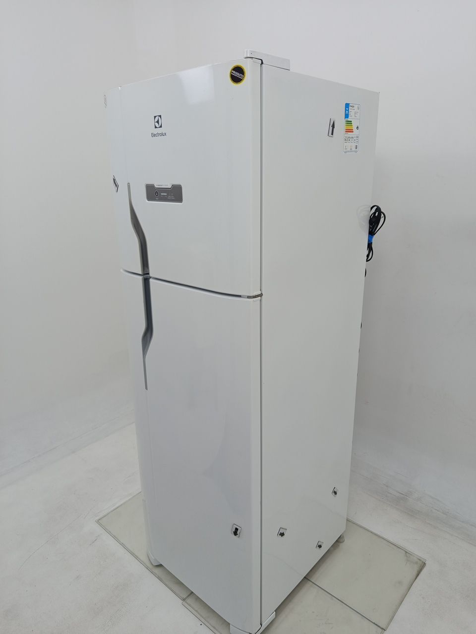 REFRIGERADOR ELECTROLUX DFN41 FROST FREE 371L