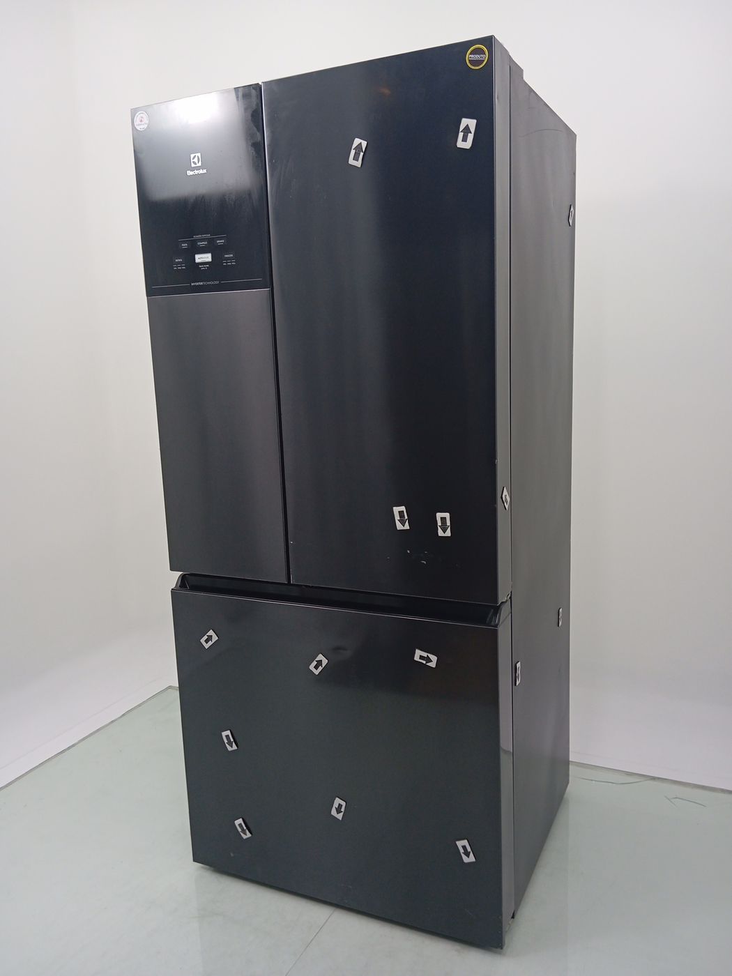 Refrigerador Electrolux Im8b - Refrigerador Electrolux Im8b-127 V-preto ...