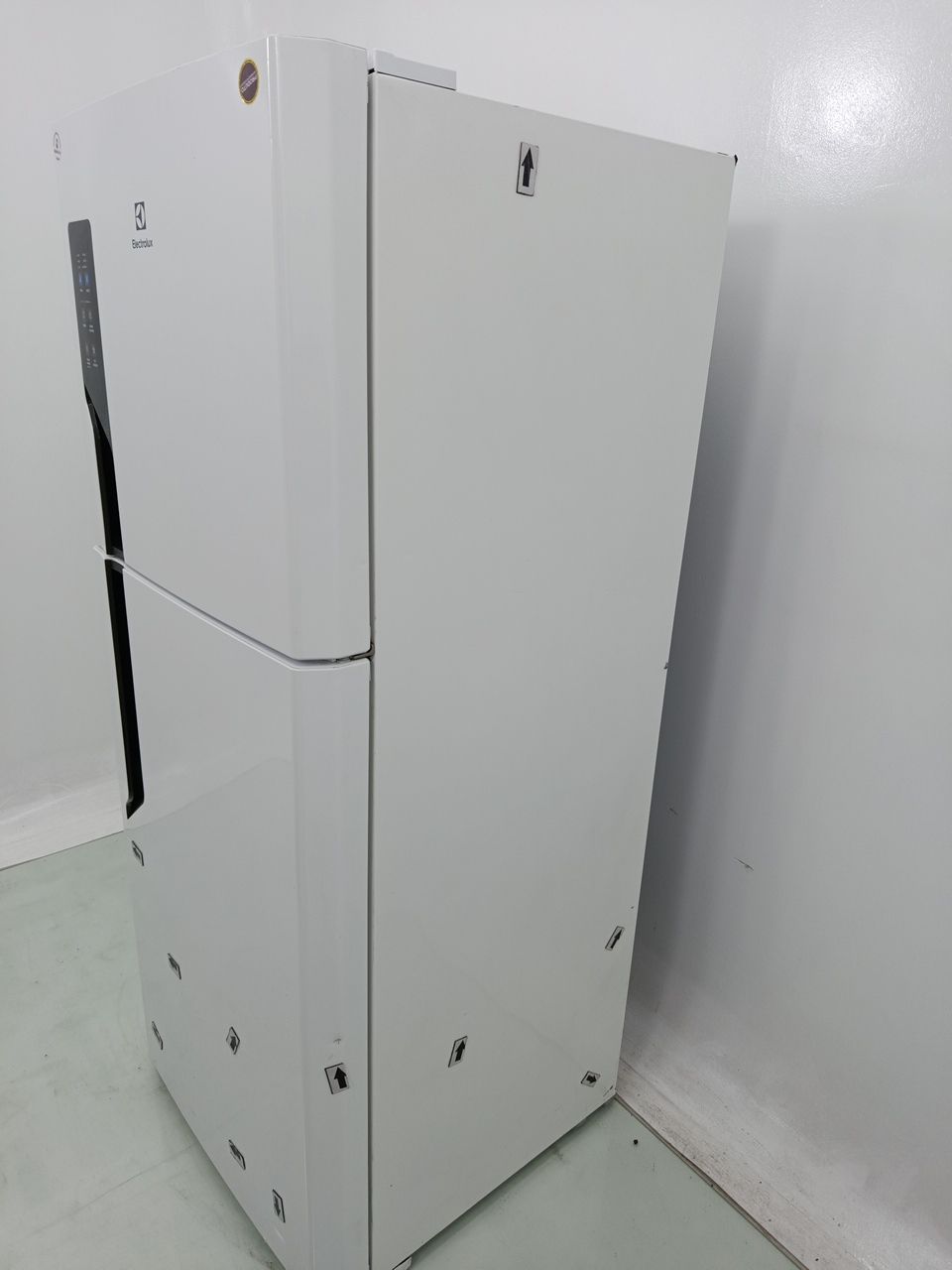 REFRIGERADOR ELECTROLUX TF55 FROST FREE 431L 