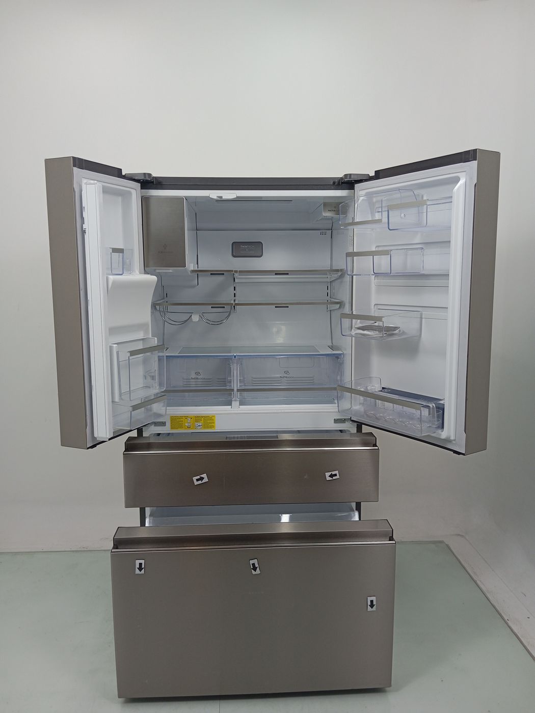 REFRIGERADOR ELECTROLUX DM91X FROST FREE  INV