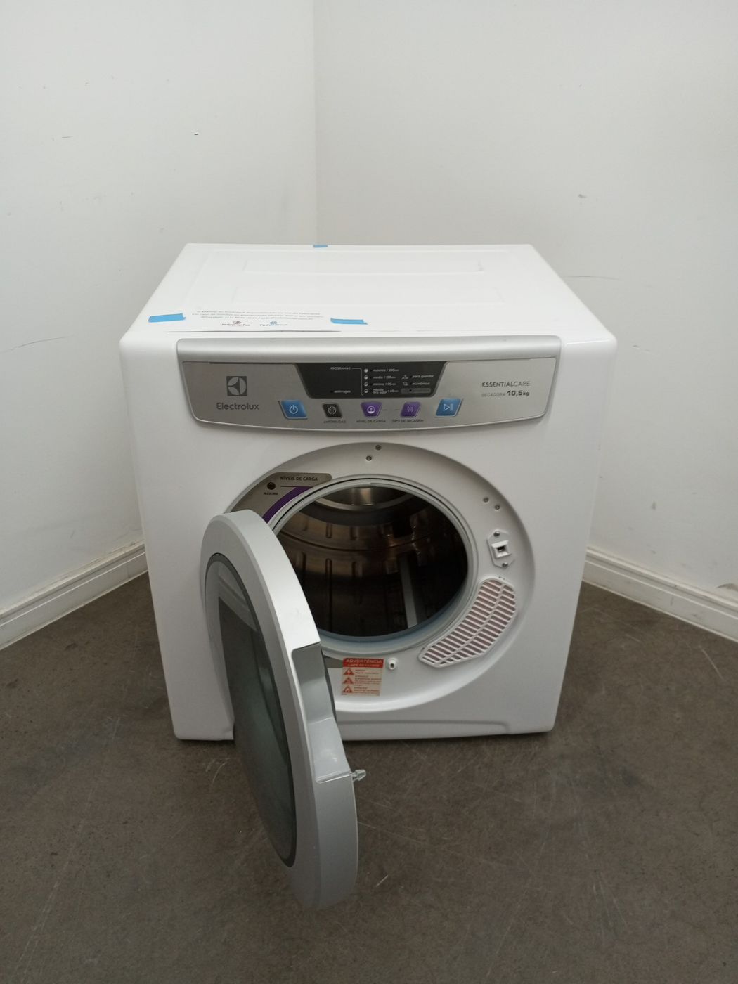 SECADORA ELECTROLUX SVP11 DE PAREDE E PISO 10