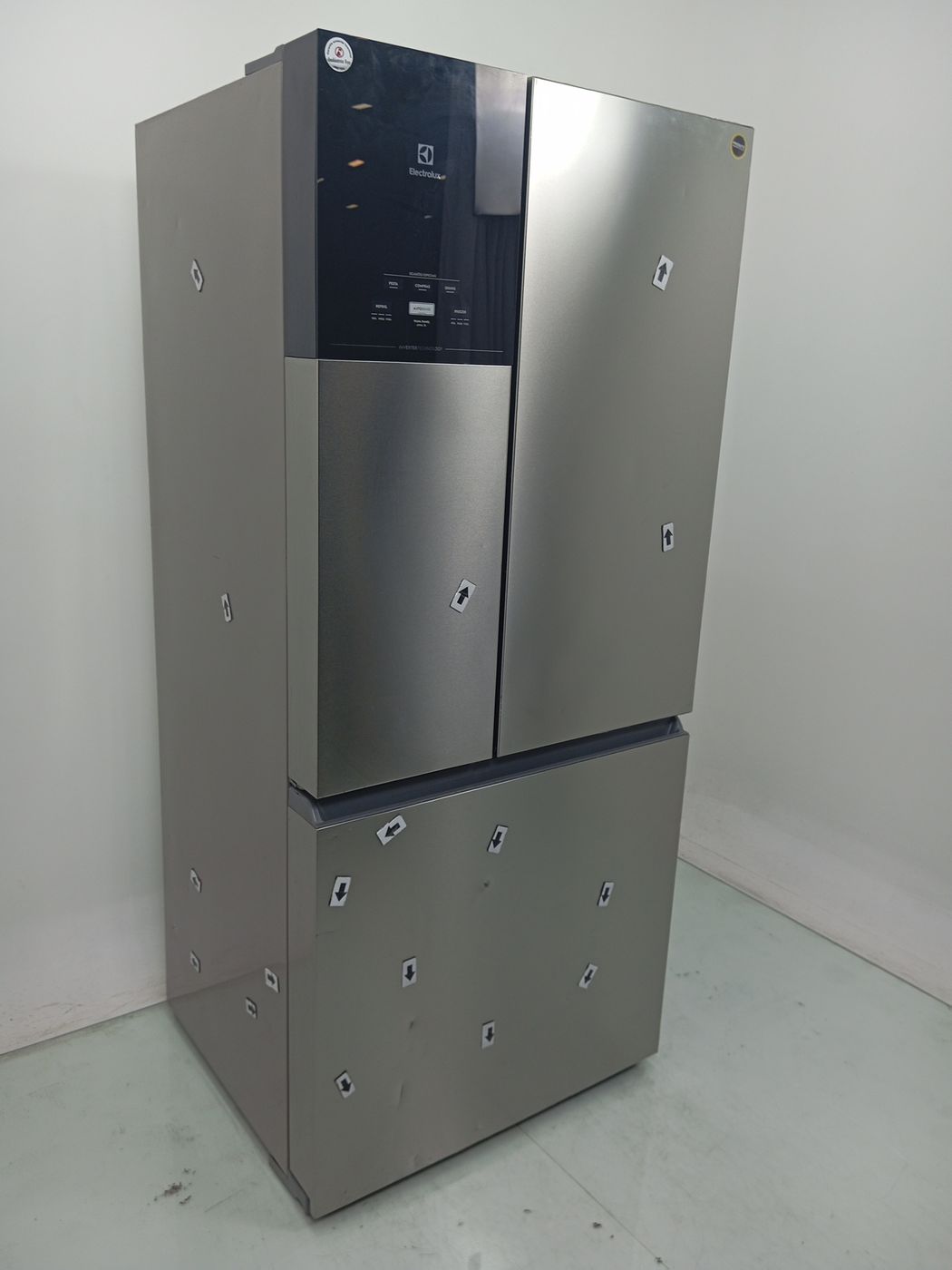 REFRIGERADOR ELECTROLUX IM8S FROST FREE INVER