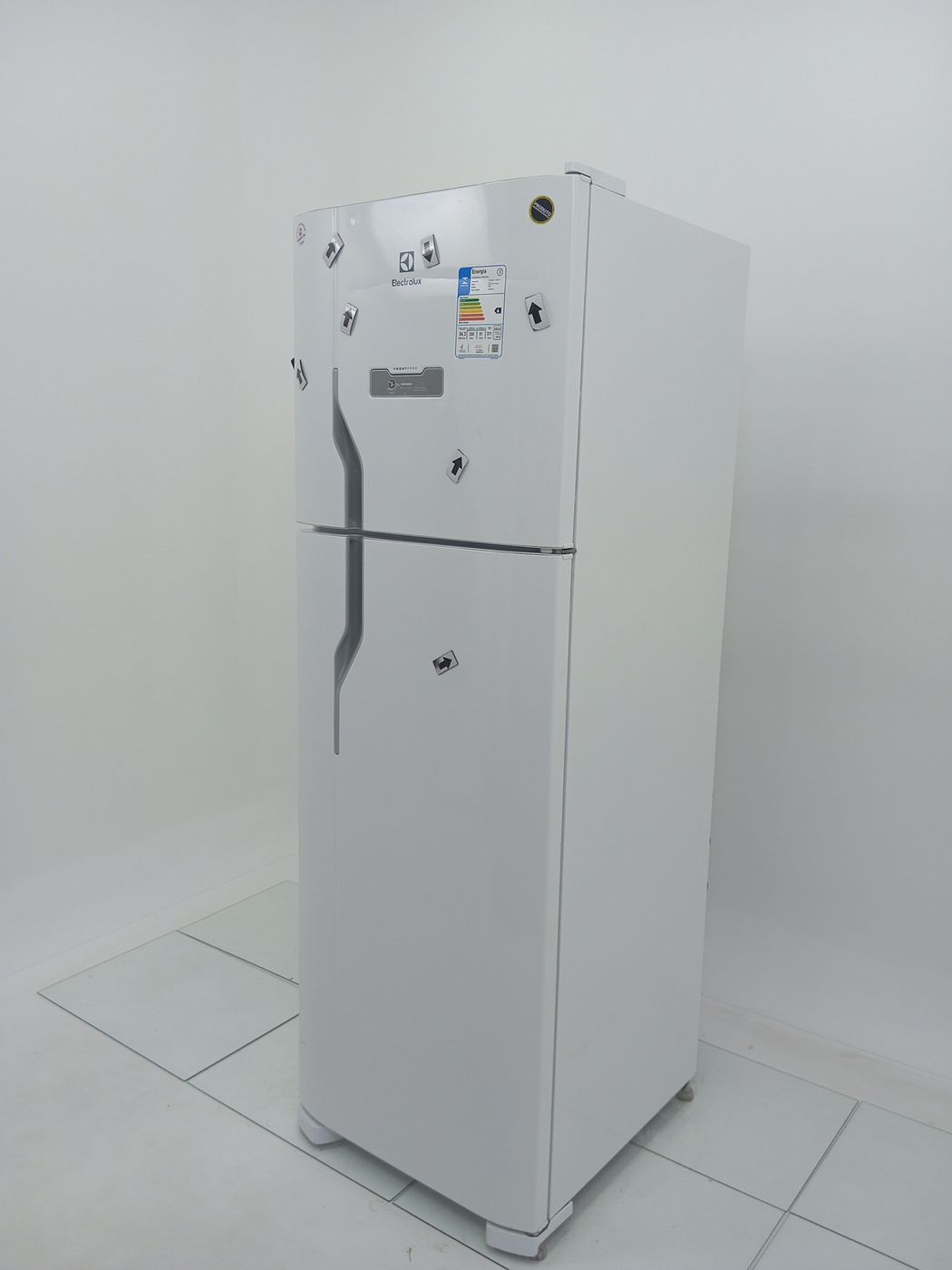 REFRIGERADOR ELECTROLUX  DUAS PORTAS FROST FR
