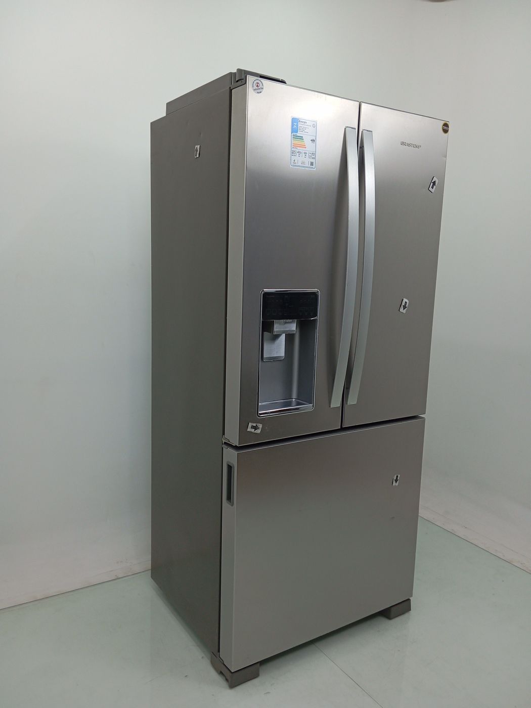 REFRIGERADOR BRASTEMP Frost Free French Door 