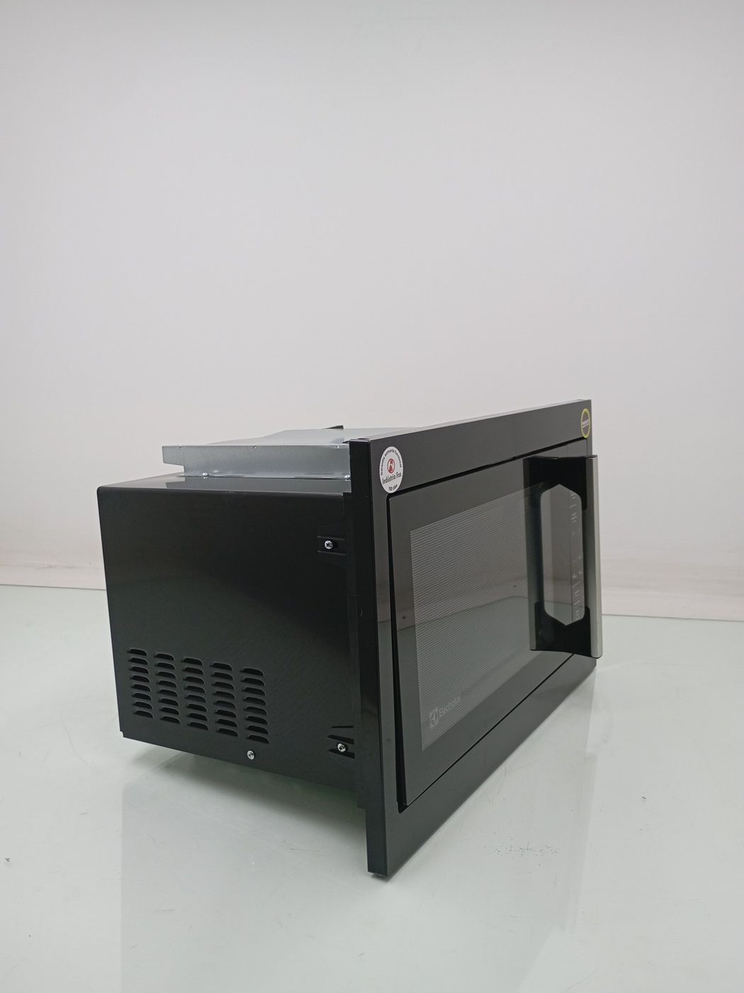 MICRO-ONDAS ELECTROLUX ME3BP - Micro-Ondas El