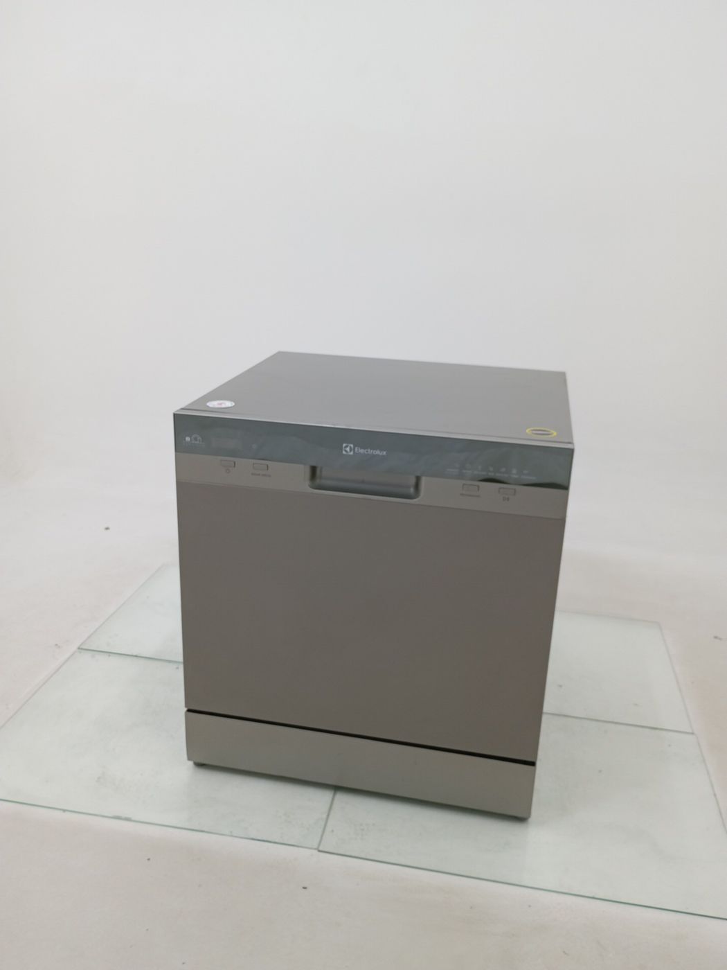 LAVA LOUCAS ELECTROLUX LL08S - Lava Louça Ele