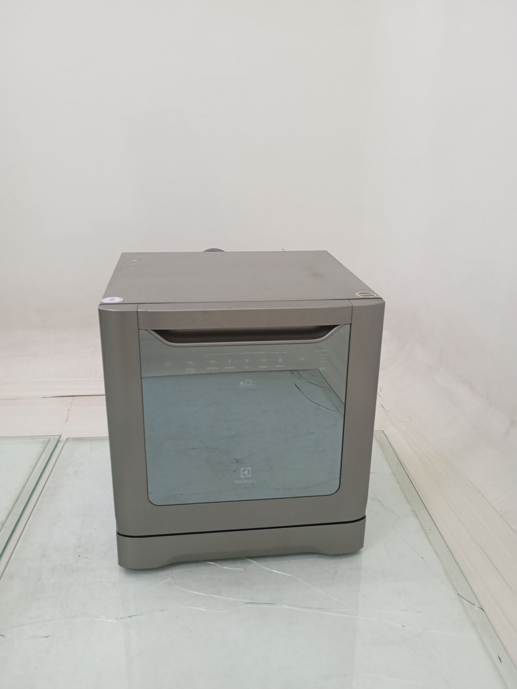 LAVA LOUCAS ELECTROLUX LE08S - Lava Louça Ele