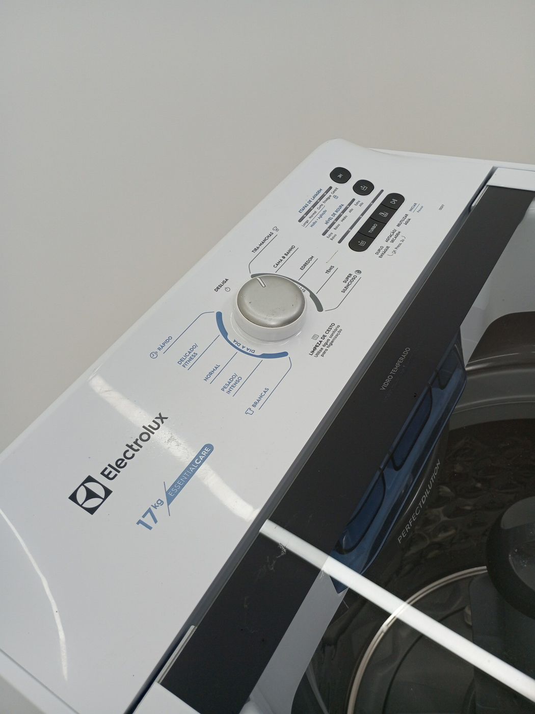LAVADORA ELECTROLUX LED17 ROUPAS TOP LOAD 17K