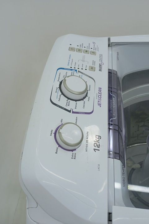 LAVADORA ELECTROLUX TOP LOAD 12KG LAC12 TURBO