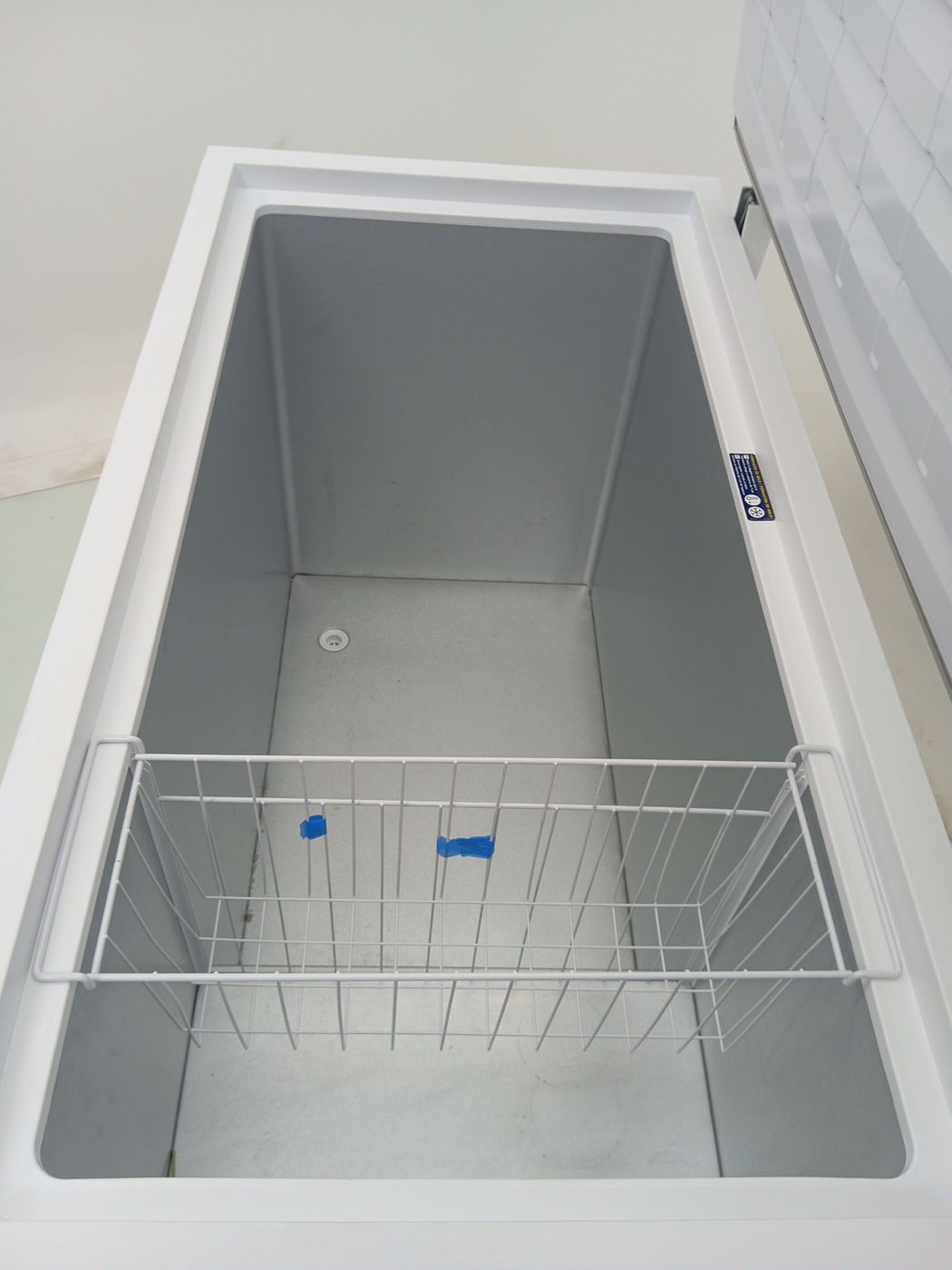 FREEZER ELECTROLUX HORIZONTAL 400L CYCLE DEFR