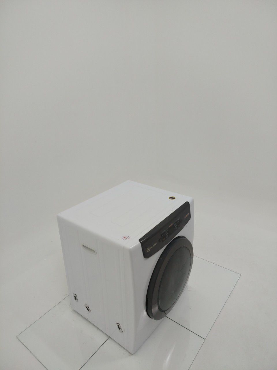 SECADORA ELECTROLUX SVB11 DE PAREDE E PISO 11