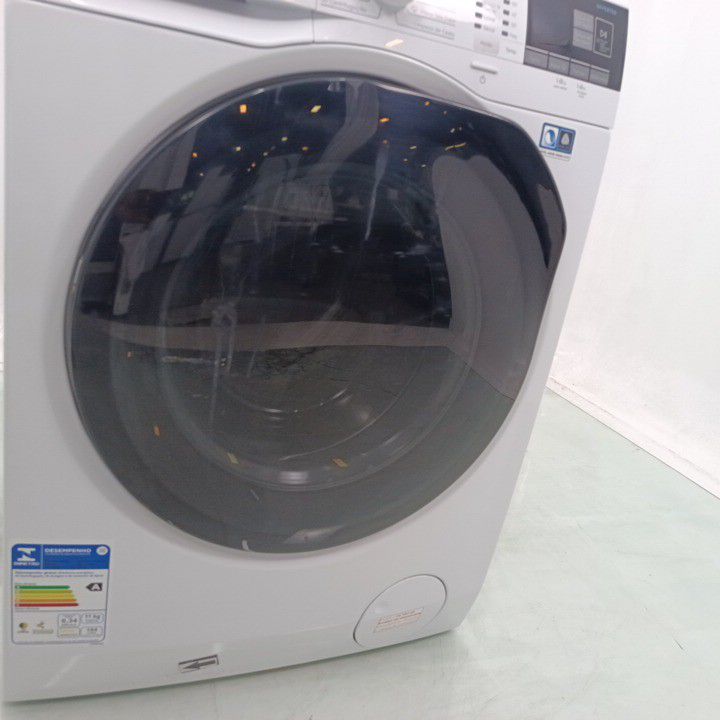LAVA E SECA ELECTROLUX LSP11 INVERTER 11KG AG