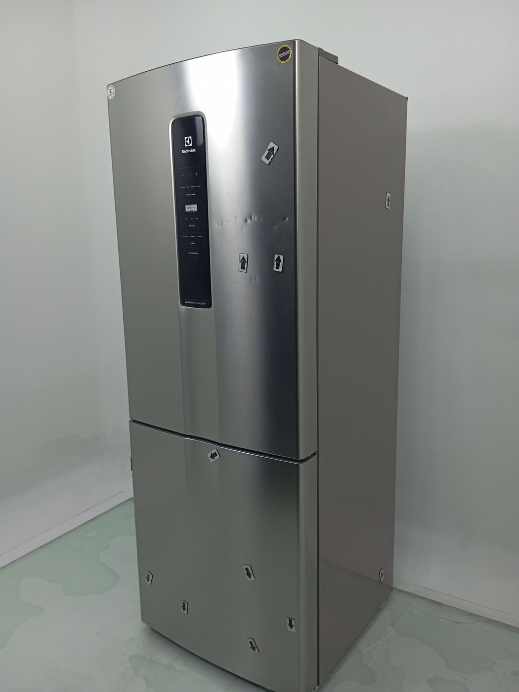 REFRIGERADOR ELECTROLUX IB7S FROST FREE INVER