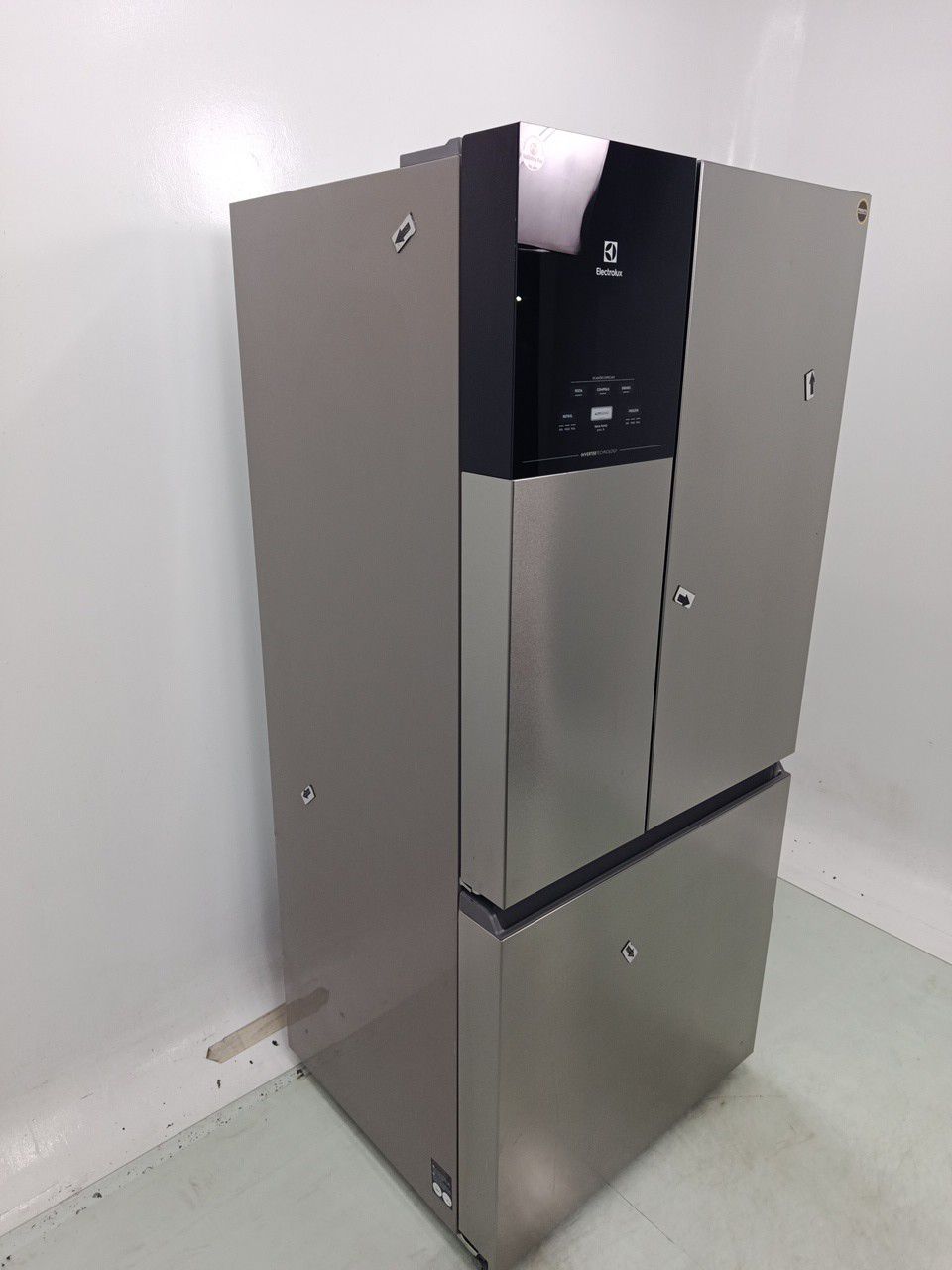 GELADEIRA ELECTROLUX IM8S FROST FREE INVERTER