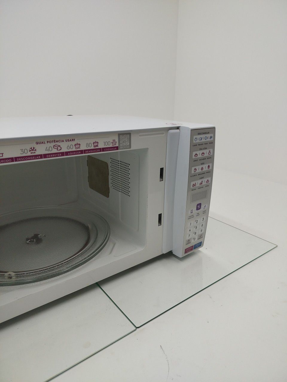 MICRO-ONDAS ELECTROLUX MEO44 34L - BRANCO