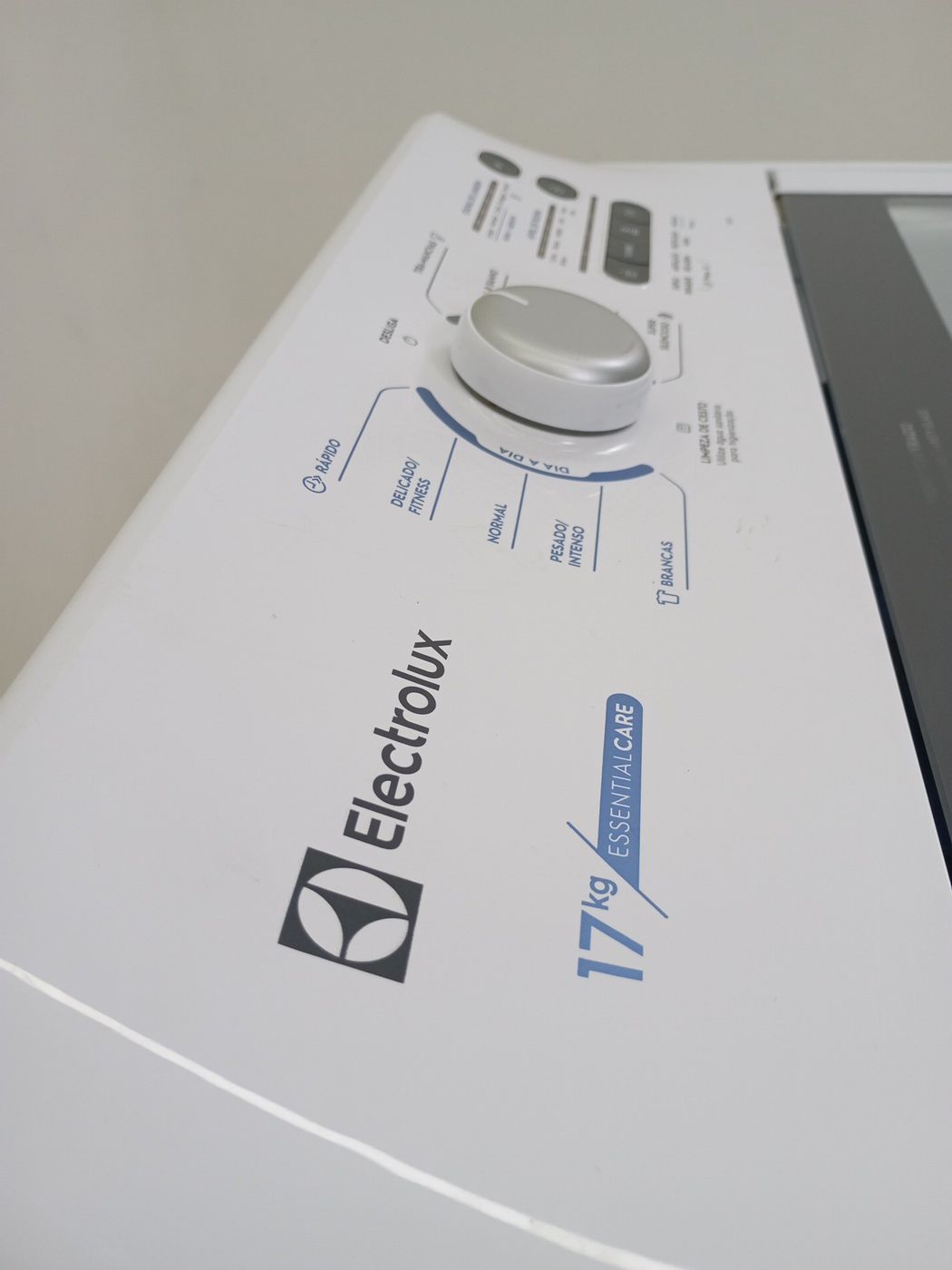 LAVADORA ELECTROLUX LED17 17KG ESSENTIAL CARE