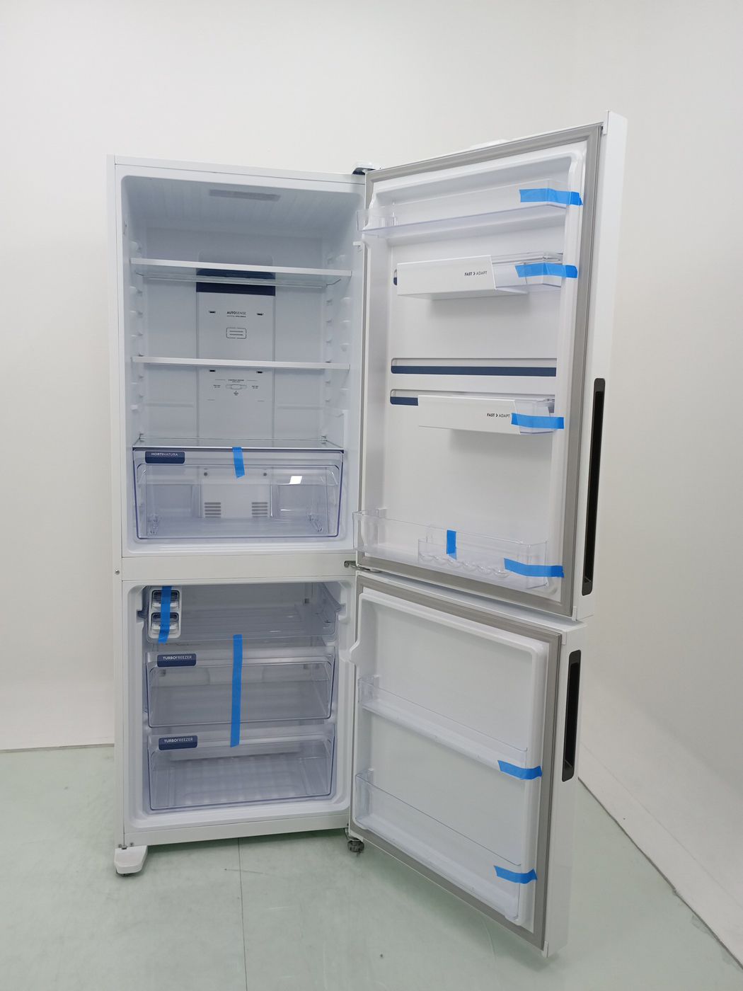 REFRIGERADOR ELECTROLUX IB7 FROST FREE INVERT