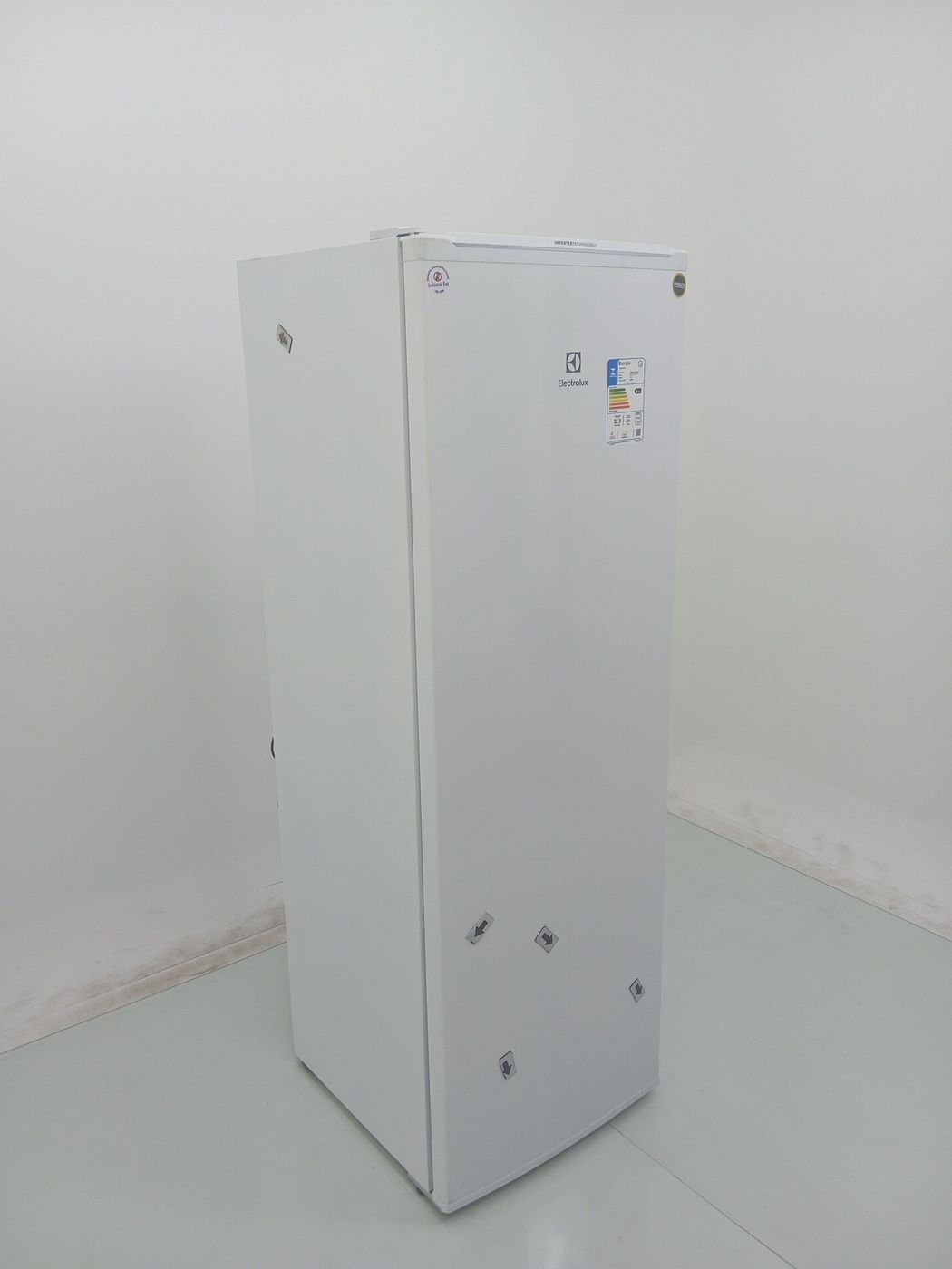 FREEZER ELECTROLUX FEI27 VERTICAL CYCLE DEFRO