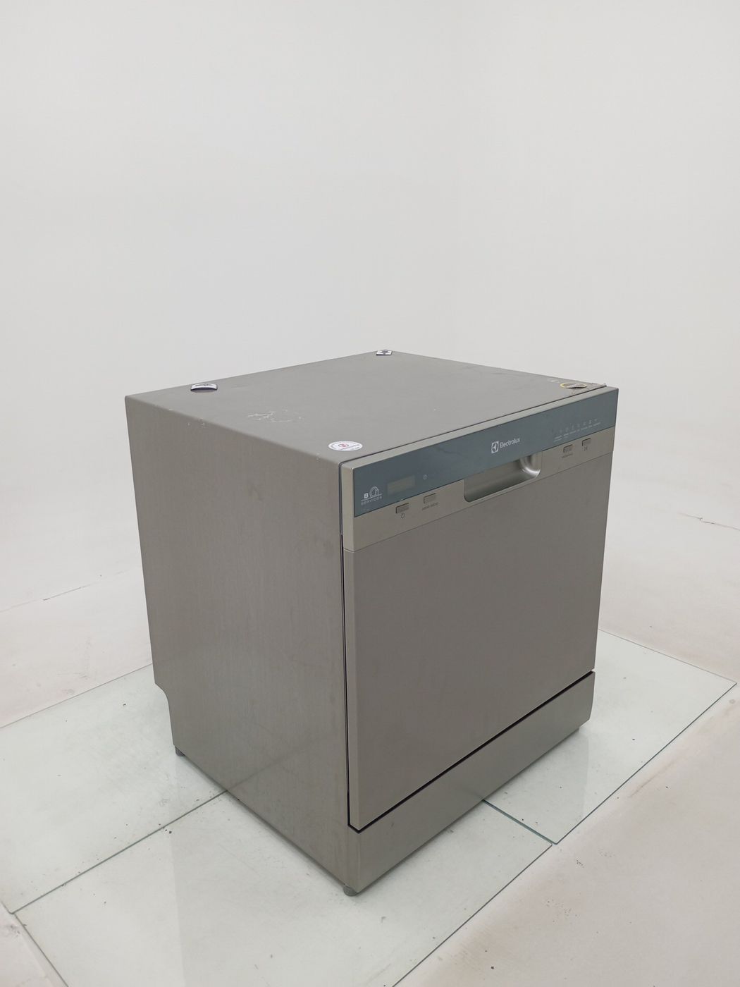 LAVA LOUCAS ELECTROLUX LL08S - Lava Louça Ele