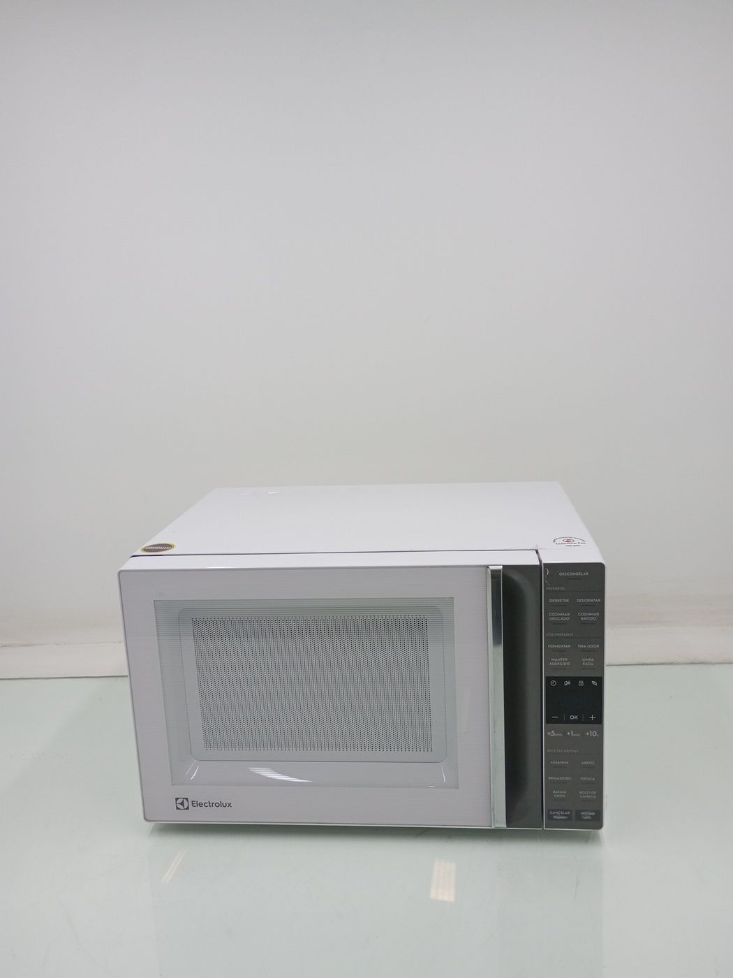 MICRO-ONDAS ELECTROLUX ME36B - Micro-Ondas El