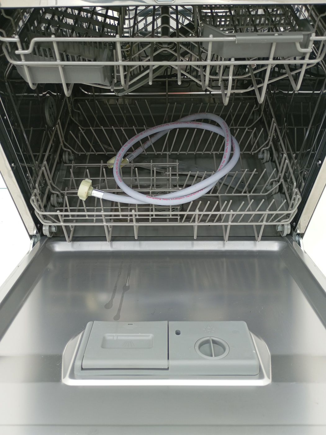 LAVA LOUCAS ELECTROLUX LL08S - Lava Louça Ele